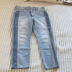 Stylish Light Blue Women's Jeans